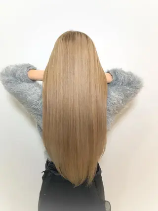 ロング カラー 加藤 利基のヘアスタイル