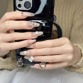 ネイル M2beauty Renaのネイルデザイン