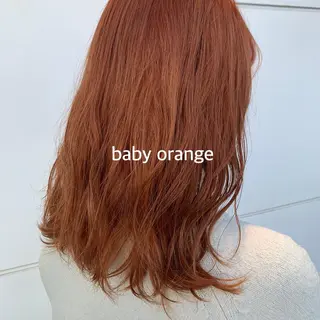 セミロング 暖色カラー推し/ トヤエリコのヘアスタイル
