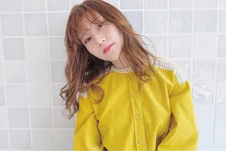 ロング カラー パーマ ヘアアレンジ レイヤー/ラベンダー オージュア/枝元唯のヘアスタイル