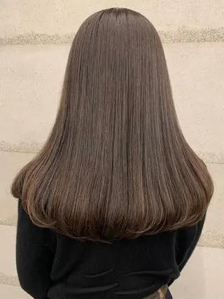 セミロング カラー 透明感/オリーブ/ グレージュ/YUKAのヘアスタイル