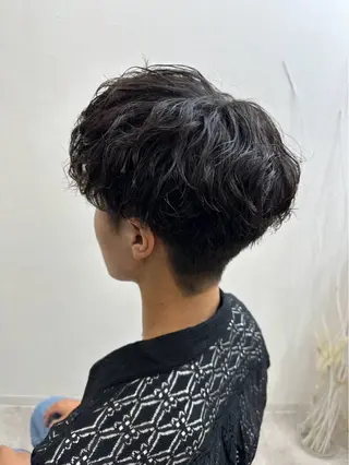 ショート パーマ 🦋Yui🦋透明感 /艶カラー/髪質改善のヘアスタイル