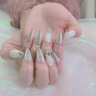 ネイル 🦋ネイルサロン ブラン🌈ゆりのネイルデザイン
