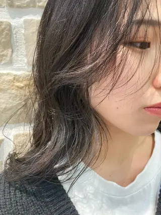 ロング カラー FILMS所属・宮城 星のヘアスタイル