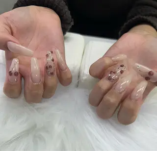 ロング Nia nail salon所属・津田 由希乃のネイルデザイン