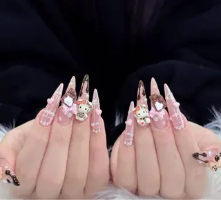 ネイル BEAUTY NAIL SALON所属・beautynail Emiのネイルデザイン