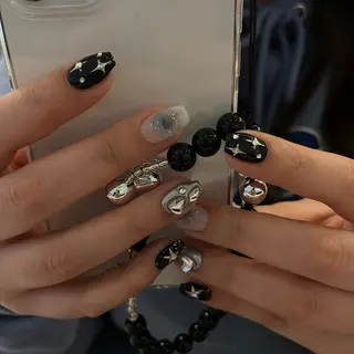 ネイル Esthetic Salon manish所属・Nailist Rinaのネイルデザイン