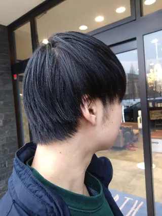 ミディアム メンズ 婦中／メンズ/パーマ カラー/縮毛/波巻きのヘアスタイル