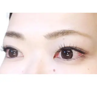 マツエク・マツパ まつげと眉の専門店　Sylph所属・西村 ちひろのマツエク・マツパデザイン