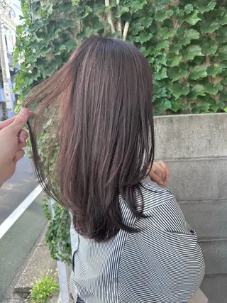 セミロング カラー 吉田 光佑のヘアスタイル