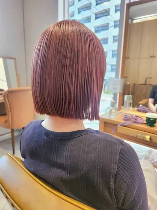 ショート カラー 鈴木弥月/大人ボブ× 透明感カラーのヘアスタイル