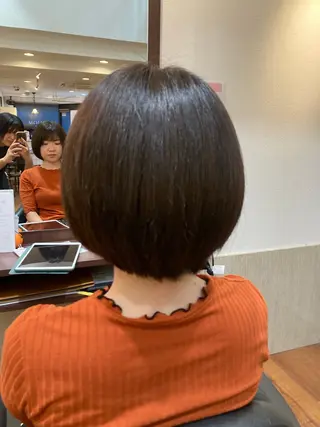 ショート MOLLASALON 浅香山店所属・髪質改善カラー 縮毛矯正🤍辻桃加のヘアスタイル