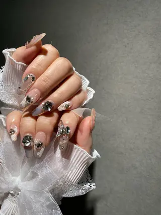 ネイル I-nailロング /ワンホン/キラキラのネイルデザイン