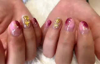 ネイル t. yoshizawaのネイルデザイン