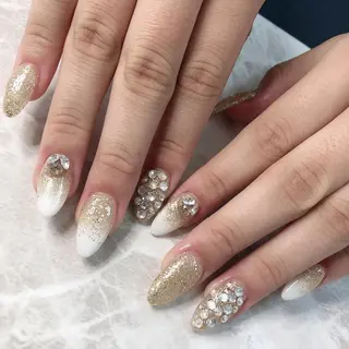 ネイル L'ea  Rose レア・ローズのネイルデザイン