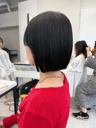 ミディアム AISA viewNAGOYAのヘアスタイル
