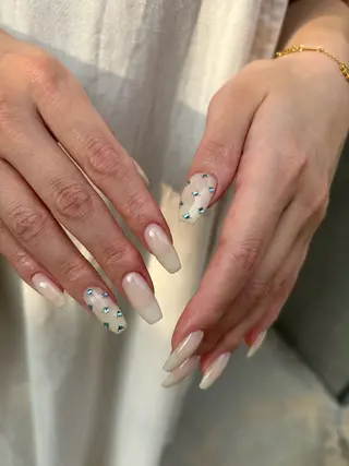 ネイル repos-ルポ-所属・repos yoshitomeのネイルデザイン