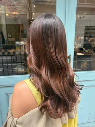 セミロング DOLL hair所属・なぎさ / 透明感カラー🫧のヘアスタイル