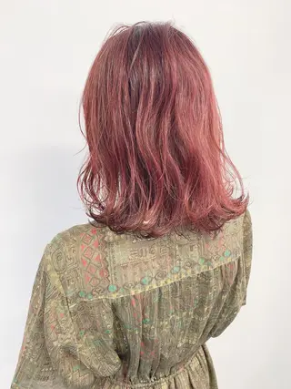 ミディアム カラー 色白に見える暗髪 梅田・増田のヘアスタイル