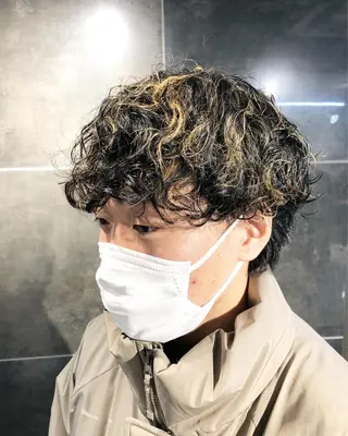 パーマ ヘアアレンジ メンズ ainico+所属・メンズ特化✂️栗原 侑也のヘアスタイル