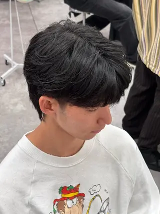 ミディアム カラー パーマ メンズ メンズパーマ特化 🔥韓国ヘア職人🔥のヘアスタイル