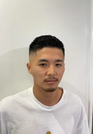 メンズ メンズサロン🔥 プリストオオサカのヘアスタイル