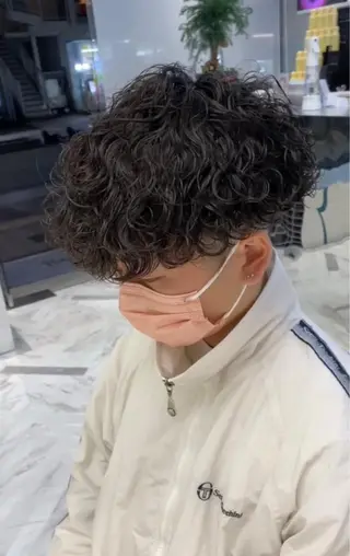 パーマ メンズ 新宿【メンズパーマ】 塩澤太一のヘアスタイル