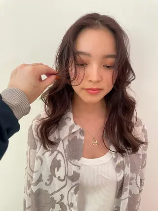 セミロング ベージュ/透明感/ 桃子🎀のヘアスタイル