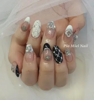 ネイル momo 長さだしのネイルデザイン