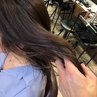 ロング カラー 100%髪質改善特化 TRUNSのヘアスタイル