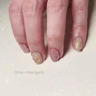 ネイル 石田 由紀のネイルデザイン