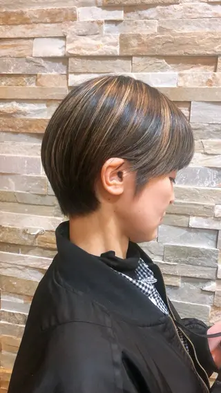 ショート カラー ガレリアエレガンテ福岡店所属・野田 裕貴のヘアスタイル
