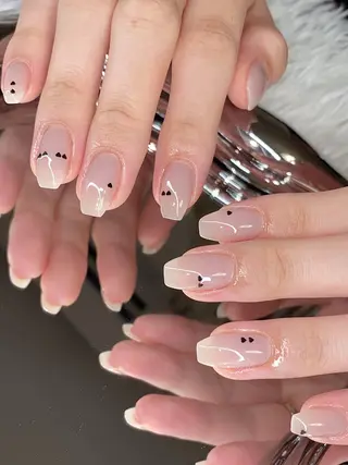 ネイル n o q r m. n a c h iのネイルデザイン