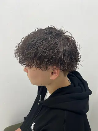 ミディアム パーマ メンズ 柏メンズカットパーマ NO.1タイチのヘアスタイル