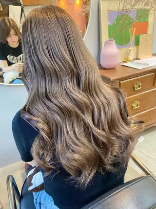 ロング カラー ヘアアレンジ chapter問屋町 💘小室明華のヘアスタイル