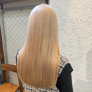 カラー ブリーチカラー×艶 🍨mihoのヘアスタイル