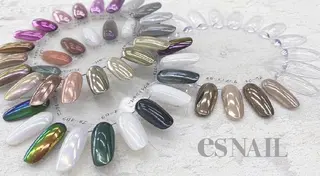 ネイル esNAIL新宿西口店所属・本田 きょうかのネイルデザイン