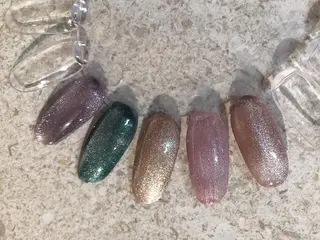 ネイル esby Loely MIZUKIのネイルデザイン