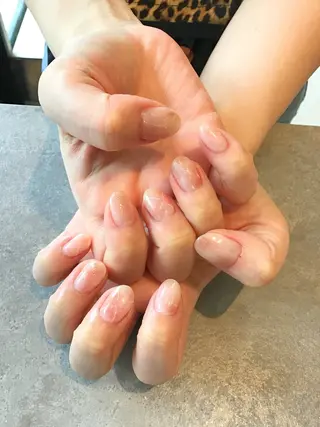 ネイル Nest 岩崎のネイルデザイン