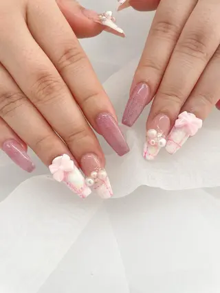 ネイル 五十嵐 美智のネイルデザイン