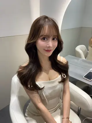 セミロング カラー 🩷韓国ヘア/ヨシン モリ🩷Maikaのヘアスタイル