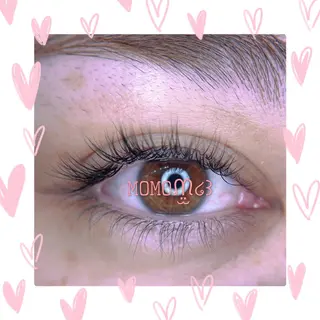 マツエク・マツパ モテデザインのプロ モモ🍑のマツエク・マツパデザイン