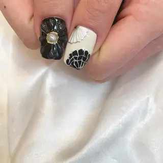 ネイル essence所属・pétit maakoのネイルデザイン