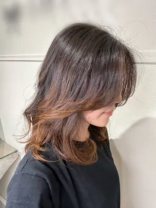 ミディアム カラー later登戸所属・中島 芽生のヘアスタイル