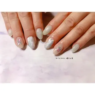 ネイル 伊藤 美里のネイルデザイン