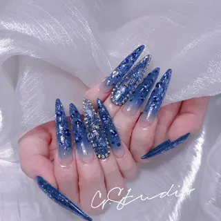 ネイル Tina 。のネイルデザイン