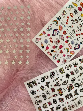 ネイル Nail ヌシん家 AKANEのネイルデザイン