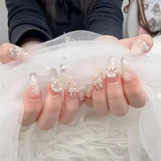 ネイル Diamond  Salon所属・Hain Hainのネイルデザイン