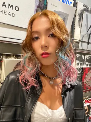 セミロング カラー デザイン/アレンジ ❤︎イシイレイのヘアスタイル