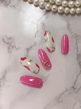 ネイル SINCERELY シンシアリー🌈のネイルデザイン